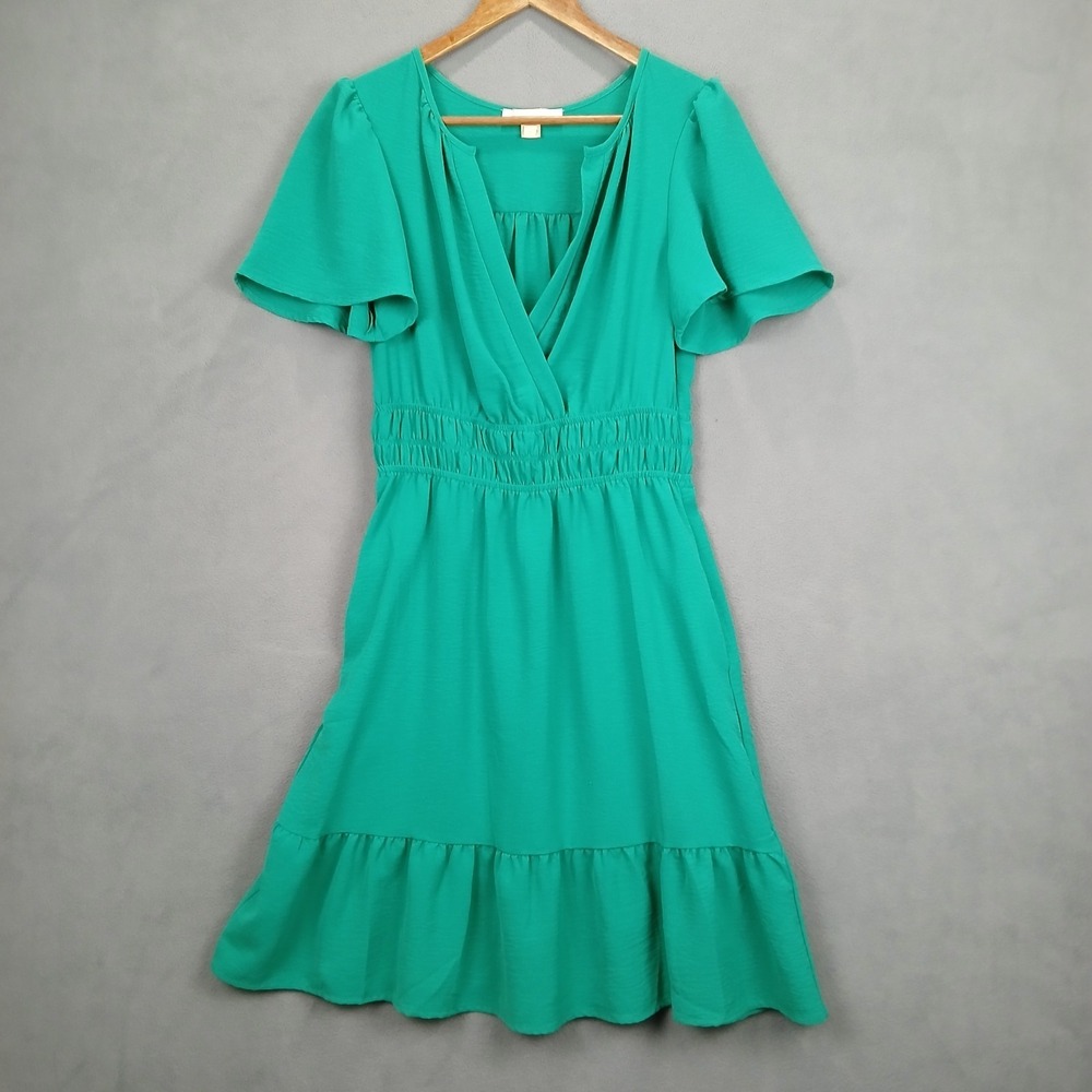Monteau Los Angeles Tiered Fit &‎ Flare Dress Womens Medium Green Smocked Waist